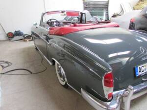 Bild 40/73 von Mercedes-Benz 220 S Cabriolet (1957)