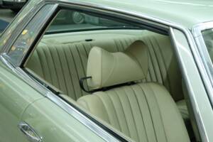 Image 19/50 de Mercedes-Benz 450 SLC 5,0 (1978)