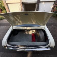 Image 46/55 of Toyota Celica ST (1972)