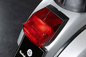 Bild 42/47 von Piaggio Vespa P 200 E (1977)
