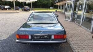 Image 11/14 of Mercedes-Benz 560 SL (1988)