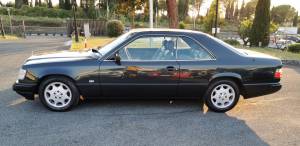 Image 30/36 of Mercedes-Benz 230 CE (1989)