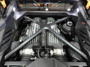 Bild 10/15 von Lamborghini Huracán Evo RWD (2020)