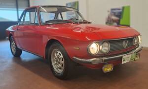 Image 2/33 of Lancia Fulvia Coupe (1973)