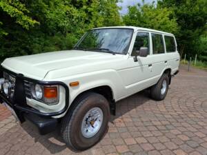 Imagen 2/32 de Toyota Land Cruiser HJ 60 (1986)