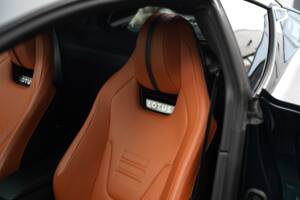 Image 18/50 de Lotus Emira &quot;First Edition&quot; (2023)