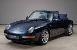 Image 1/25 of Porsche 911 Carrera (1997)