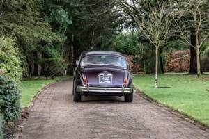 Imagen 13/50 de Jaguar Mk II 3.8 (2004)