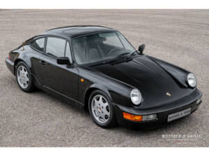 Image 4/28 de Porsche 911 Carrera 4 (1990)