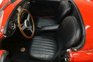 Image 8/19 of MG MGA 1600 (1962)