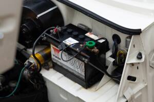 Image 21/50 of Triumph Herald 1200 (1967)