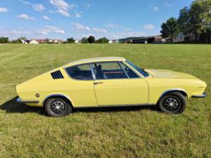 Image 21/54 of Audi 100 Coupe S (1971)