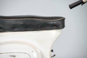 Immagine 20/32 di Piaggio Vespa 50 L (1968)