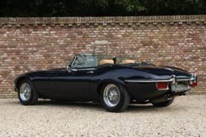 Bild 43/50 von Jaguar E-Type V12 (1973)