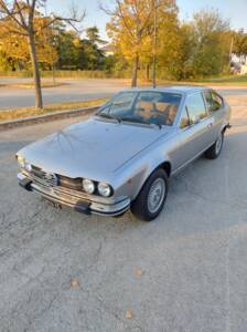 Image 8/16 of Alfa Romeo Alfetta GT 1.8 (1975)