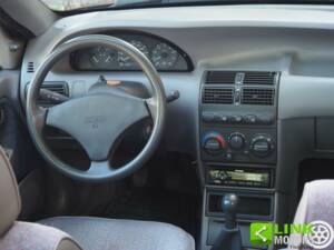 Bild 10/42 von FIAT Punto 90 ELX (1996)