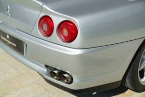 Image 16/50 of Ferrari 550 Maranello (2000)