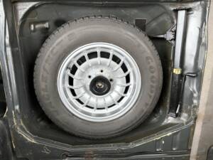 Afbeelding 27/35 van Mercedes-Benz 280 CE (1983)