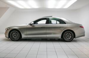 Bild 2/22 von Mercedes-Benz S 500 4MATIC (2021)