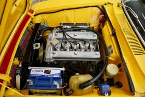 Afbeelding 4/50 van Alfa Romeo Giulia 1600 Sprint GT (1965)