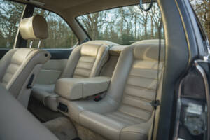 Image 8/17 of BMW 635 CSi (1982)