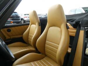 Bild 10/21 von Porsche 911 Carrera 3.2 (1987)