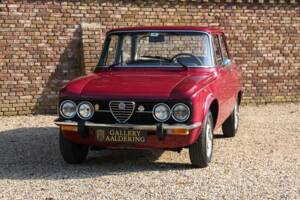 Image 7/50 of Alfa Romeo Giulia Nuova Super 1300 (1975)