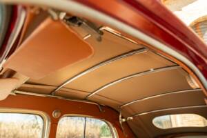 Immagine 47/50 di Renault 4 CV Décapotable (1957)
