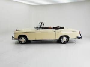 Afbeelding 8/15 van Mercedes-Benz 220 SE b (1961)