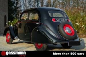 Bild 12/15 von Peugeot 203 (1949)