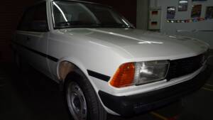 Bild 4/15 von Peugeot 305 (1982)