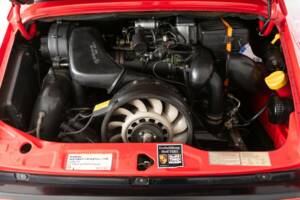 Immagine 33/34 di Porsche 911 Carrera RS (1992)