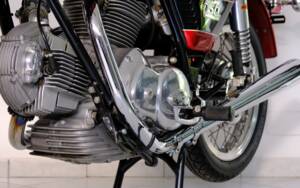 Immagine 38/96 di Ducati 750 GT (1974)