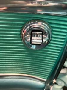 Bild 34/47 von Ford Thunderbird (1962)