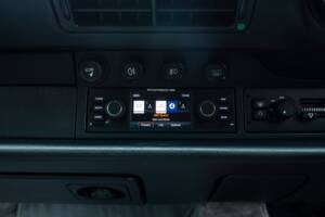 Image 35/68 of Porsche 911 Carrera (1997)