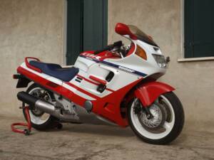 Immagine 23/50 di Honda CBR 1000F (1992)