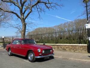 Image 14/50 of Bristol 410 (1967)
