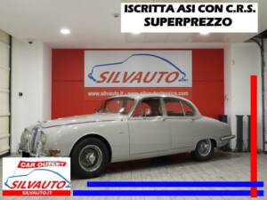 Immagine 1/15 di Jaguar S-Type 3.4 (1967)