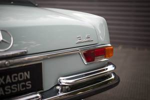 Image 35/39 of Mercedes-Benz 280 SE 3,5 (1971)