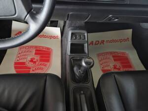 Bild 19/36 von Porsche 911 Turbo 3.3 (1991)