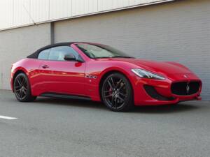 Image 3/99 of Maserati GranCabrio Sport (2015)