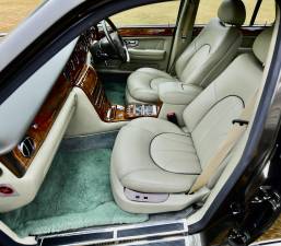 Image 30/50 of Rolls-Royce Silver Seraph (1998)