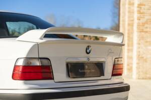 Bild 28/50 von BMW 318is "Class II" (1994)
