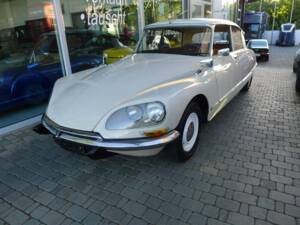 Afbeelding 2/13 van Citroën DS 20 A (1972)