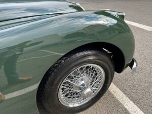 Image 60/82 of Jaguar XK 140 DHC (1956)