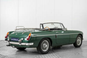 Image 2/50 de MG MGB (1967)
