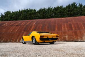 Afbeelding 55/56 van Lamborghini Miura P 400 S (1969)