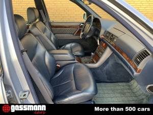 Image 13/15 of Mercedes-Benz S 320 (1994)