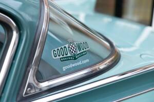 Bild 21/50 von Vauxhall Cresta (1961)