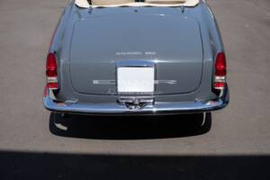 Image 12/31 of Alfa Romeo 2600 Spider (1963)